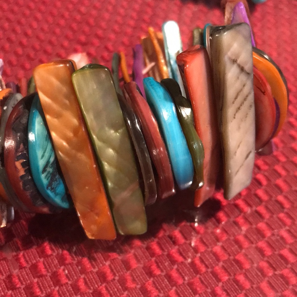 Multiple Shell Bracelet - image 3